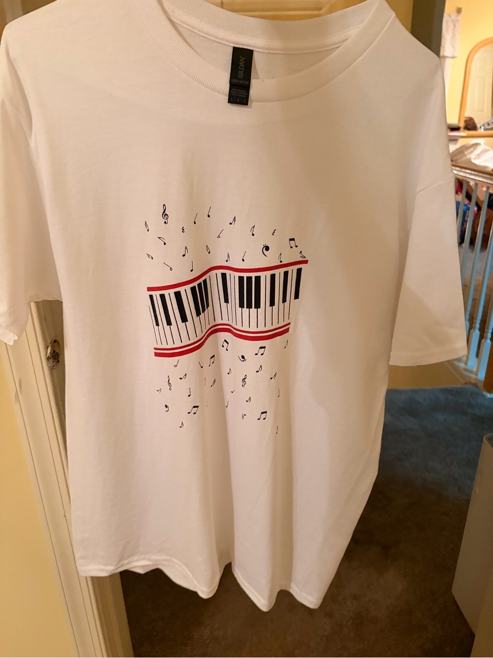 *BRAND NEW* Large White Gildan White Heavy Cotton Piano Music T‑Shirt - Picture 2 of 5